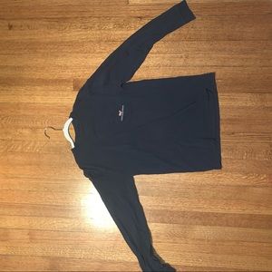 Vineyard Vines long sleeve TEE
